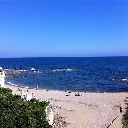 Studio Renove A 50 M Des Plages Apartmán Fréjus