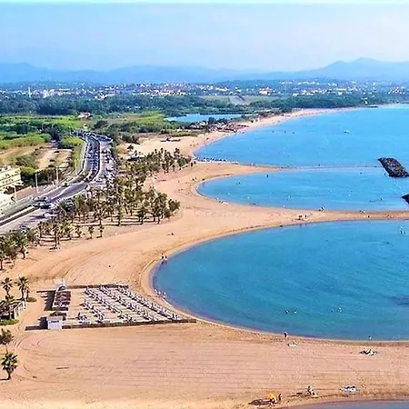 Studio Renove A 50 M Des Plages * Fréjus
